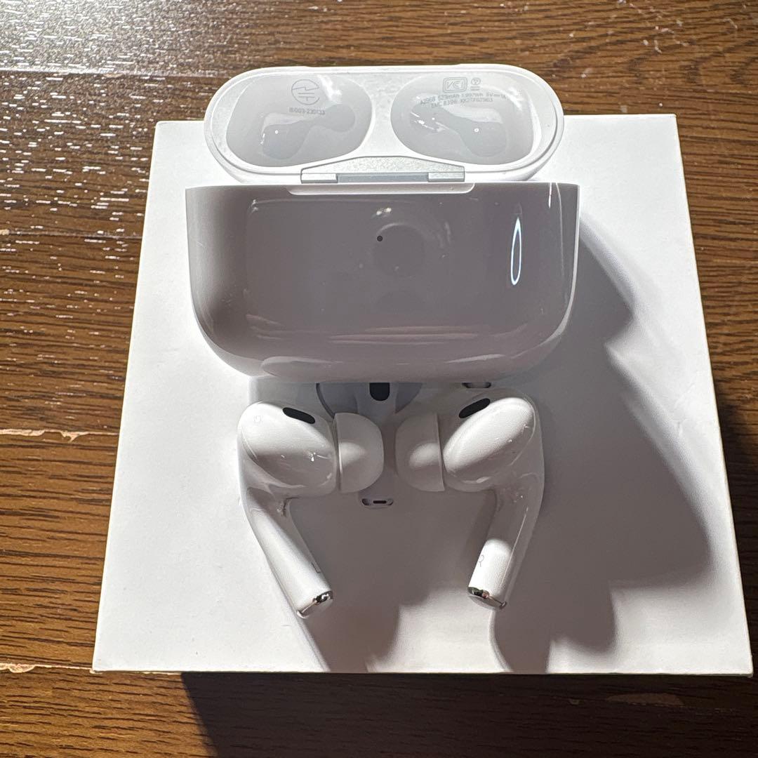 AirPods Pro(第2世代) 本体 充電ケース付き