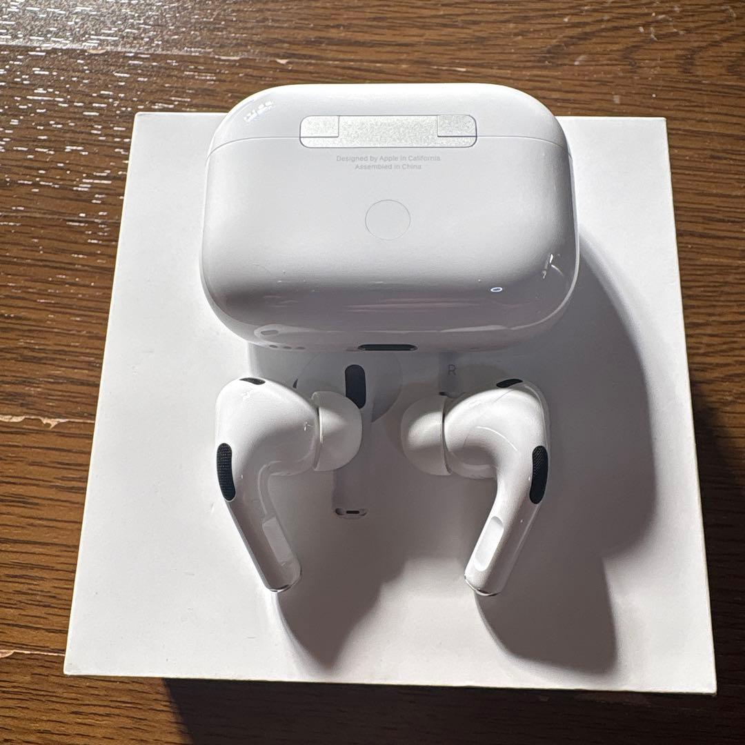 AirPods Pro(第2世代) 本体 充電ケース付き