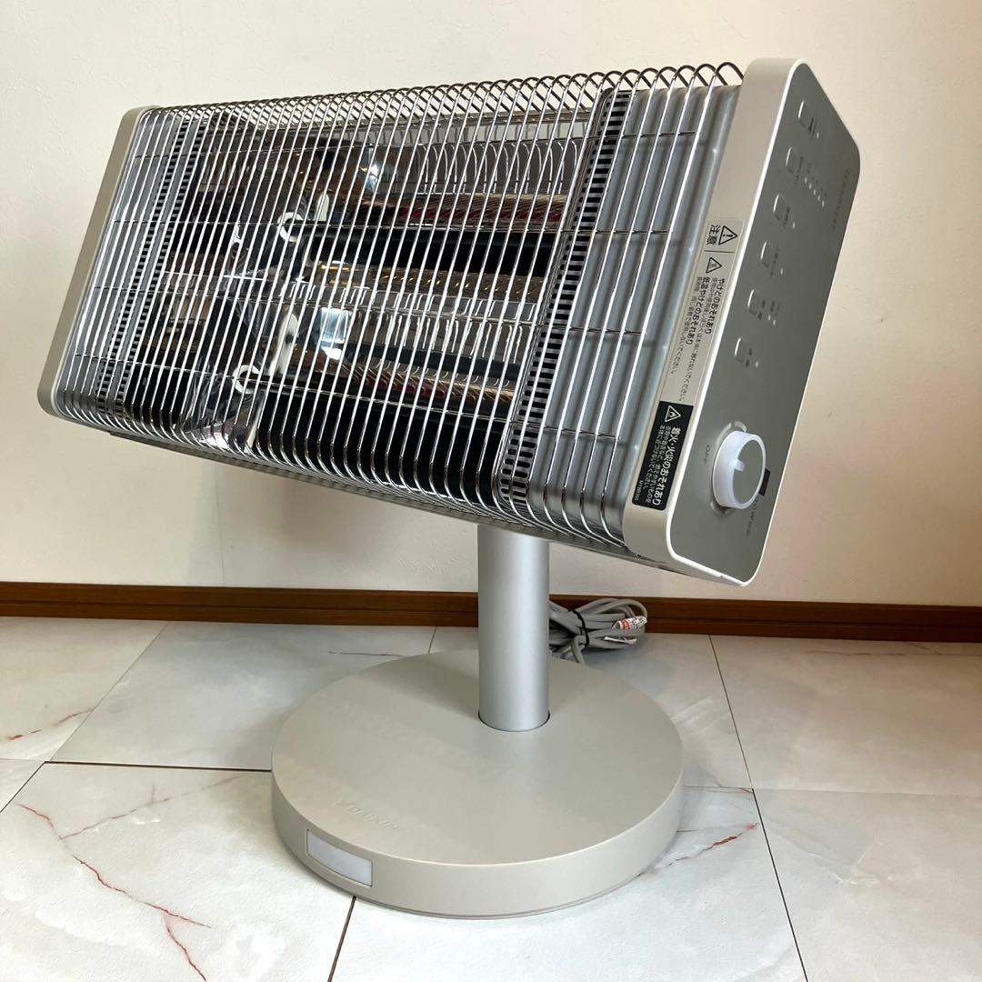 【美品】ダイキン 2021年 セラムヒート 遠赤外線暖房機 ERFT11YSE9