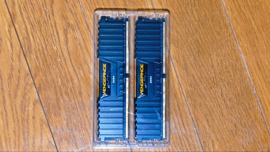 メモリー CORSAIR VENGEANCE LPX 32GB DDR4 3200MHz