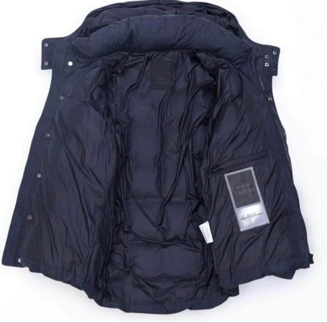 美品　タトラス　ブラック　ボエシオ　02サイズ　ダウンジャケット