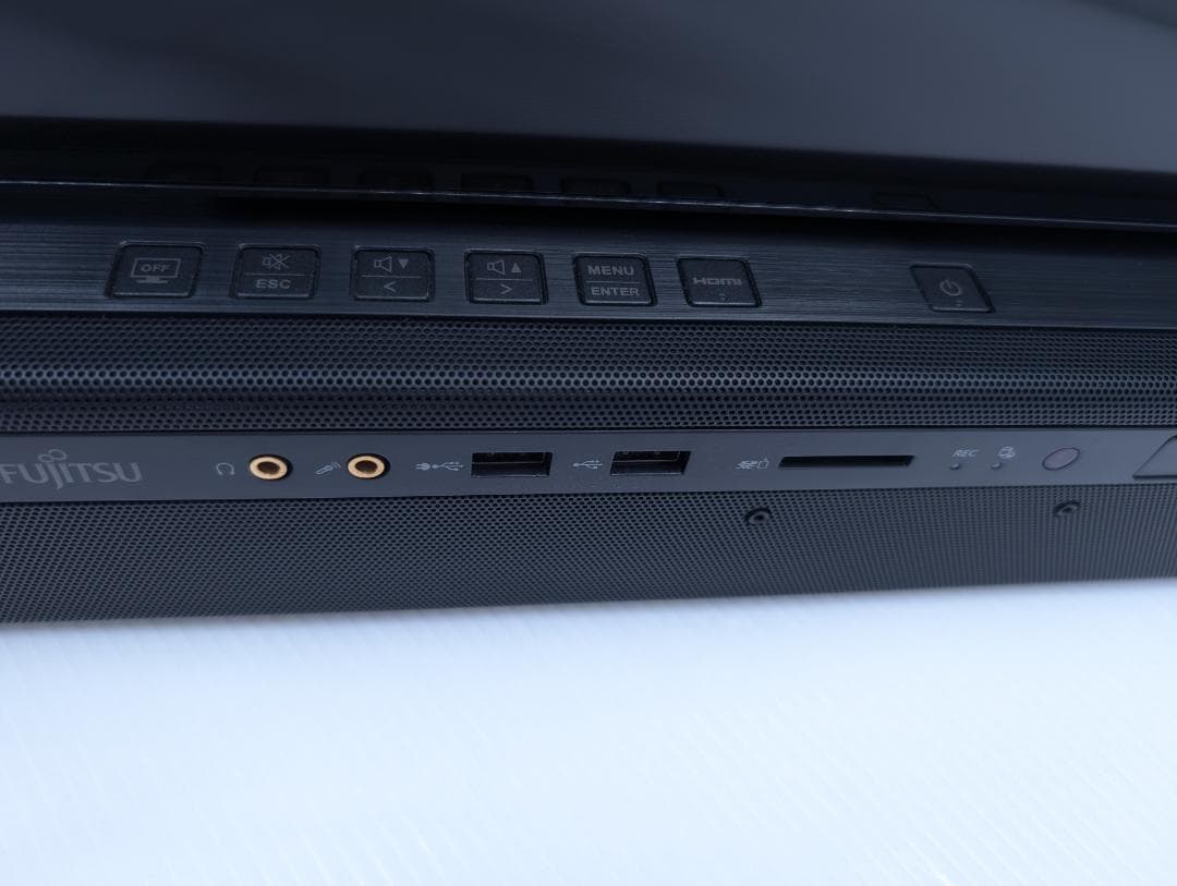 Fujitsu FMV ESPRIMO FH90/D2 新品