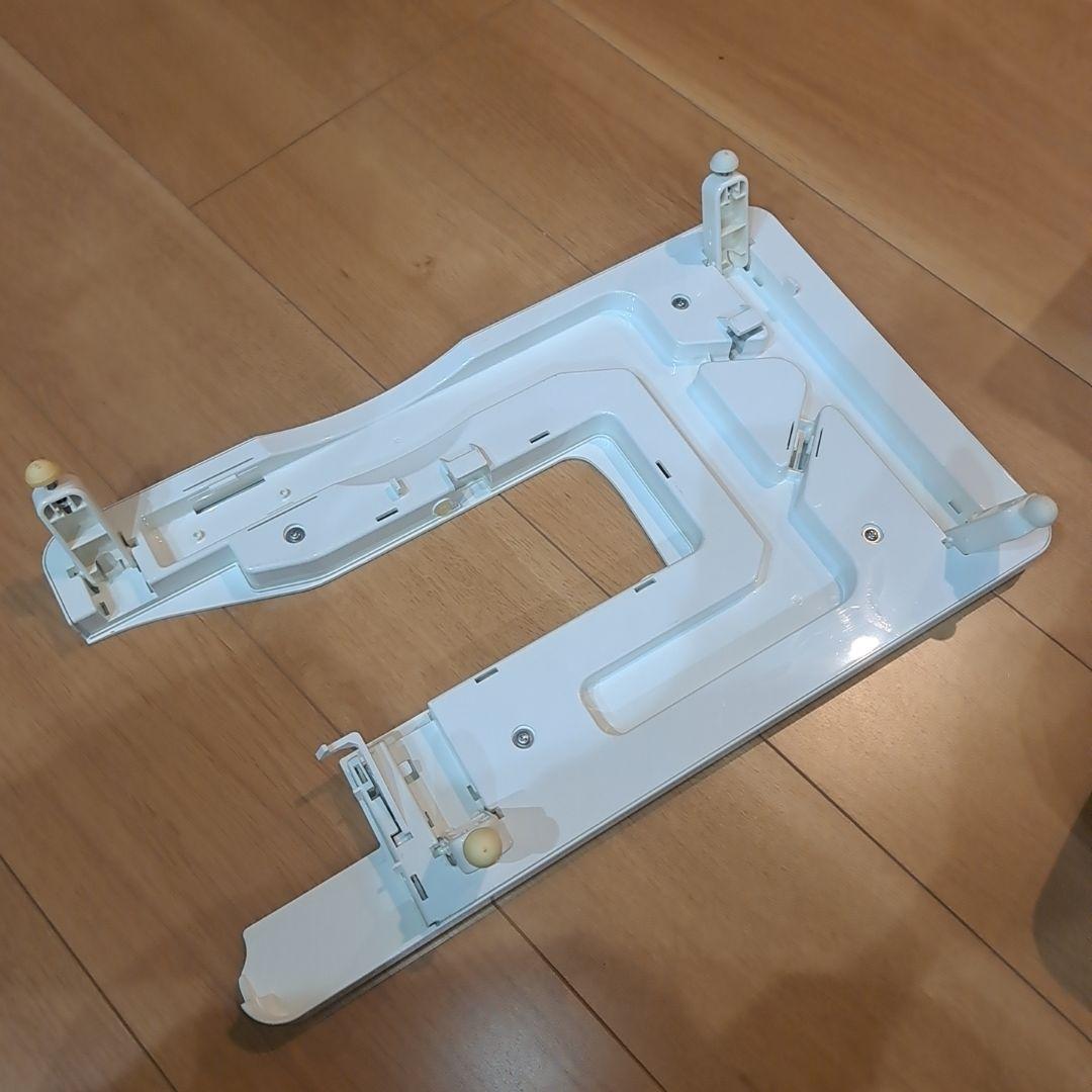 美品　ブラザー　コンピューターミシン本体　BF-6500　フットコントローラー付