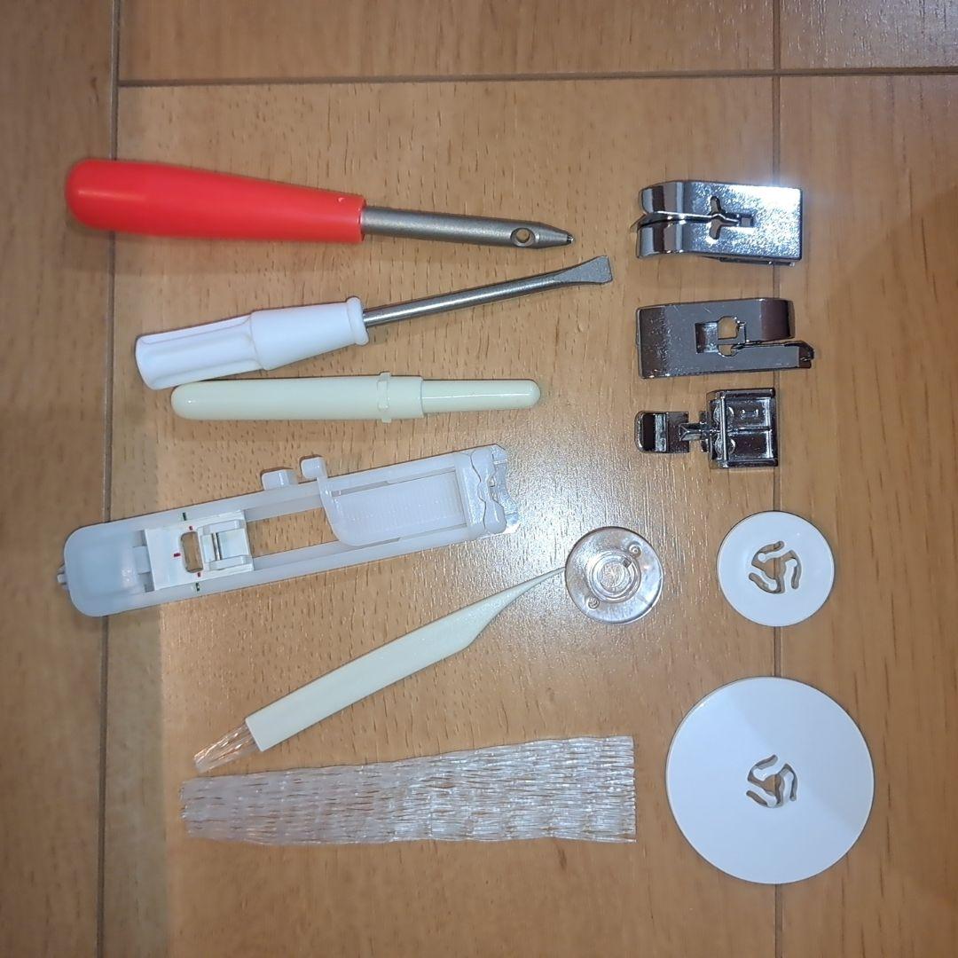 美品　ブラザー　コンピューターミシン本体　BF-6500　フットコントローラー付