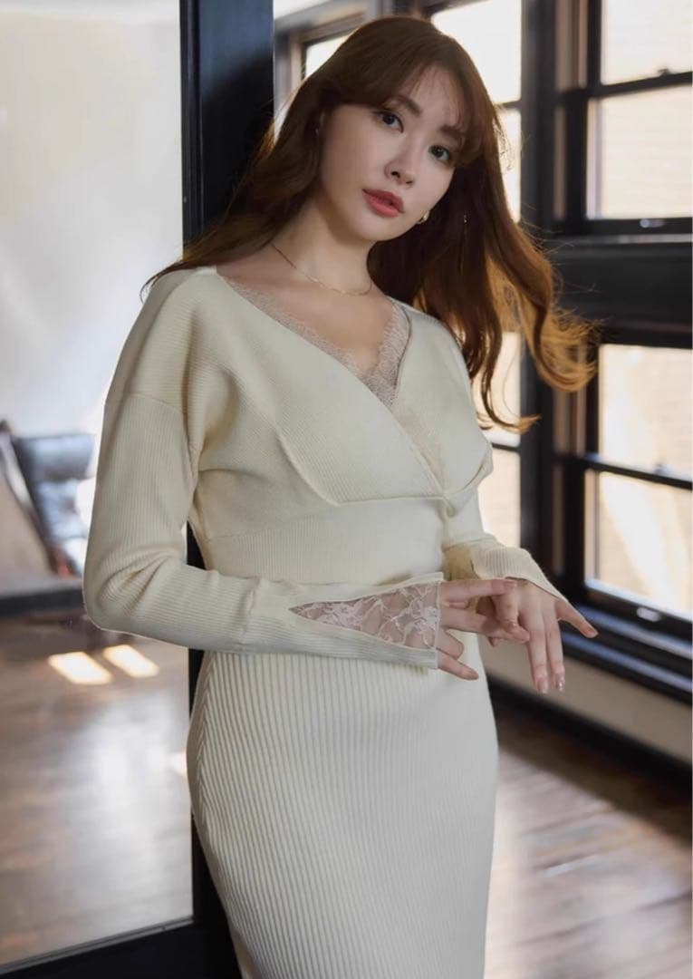 ワンピース herlipto Lace-trimmed knit dress