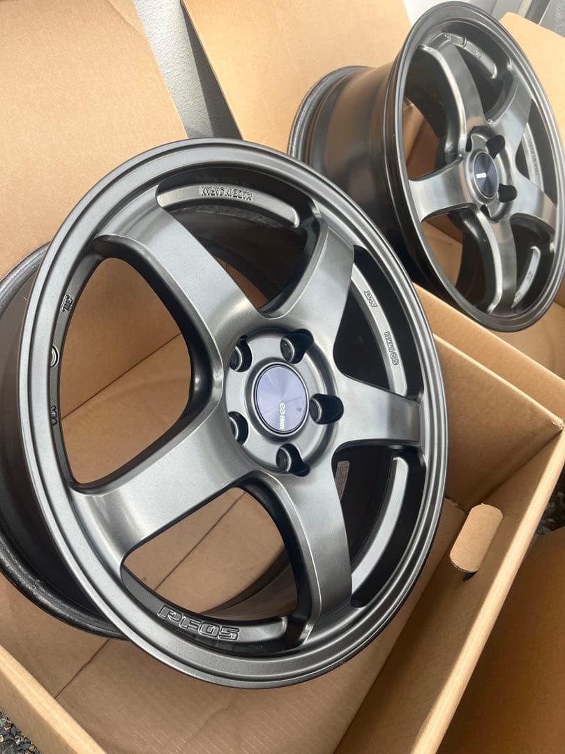 ENKEI PF05 17×7J+45 PCD114.3 4本セット