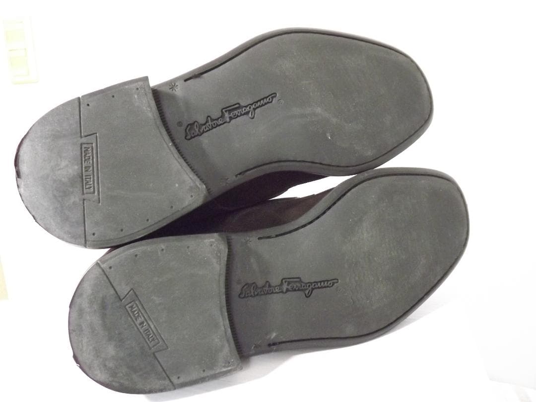 サルヴァトーレフェラガモ イタリア製 レザー切り替え ショートブーツ レディース