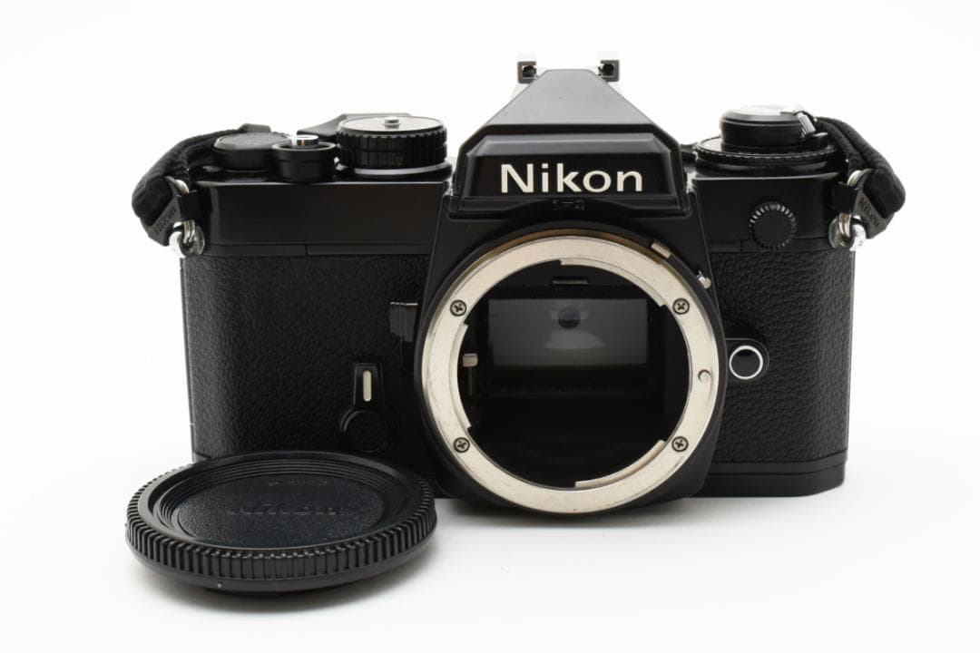 超美品 NIKON FE ブラック フィルムカメラ モルト新品交換済 M381