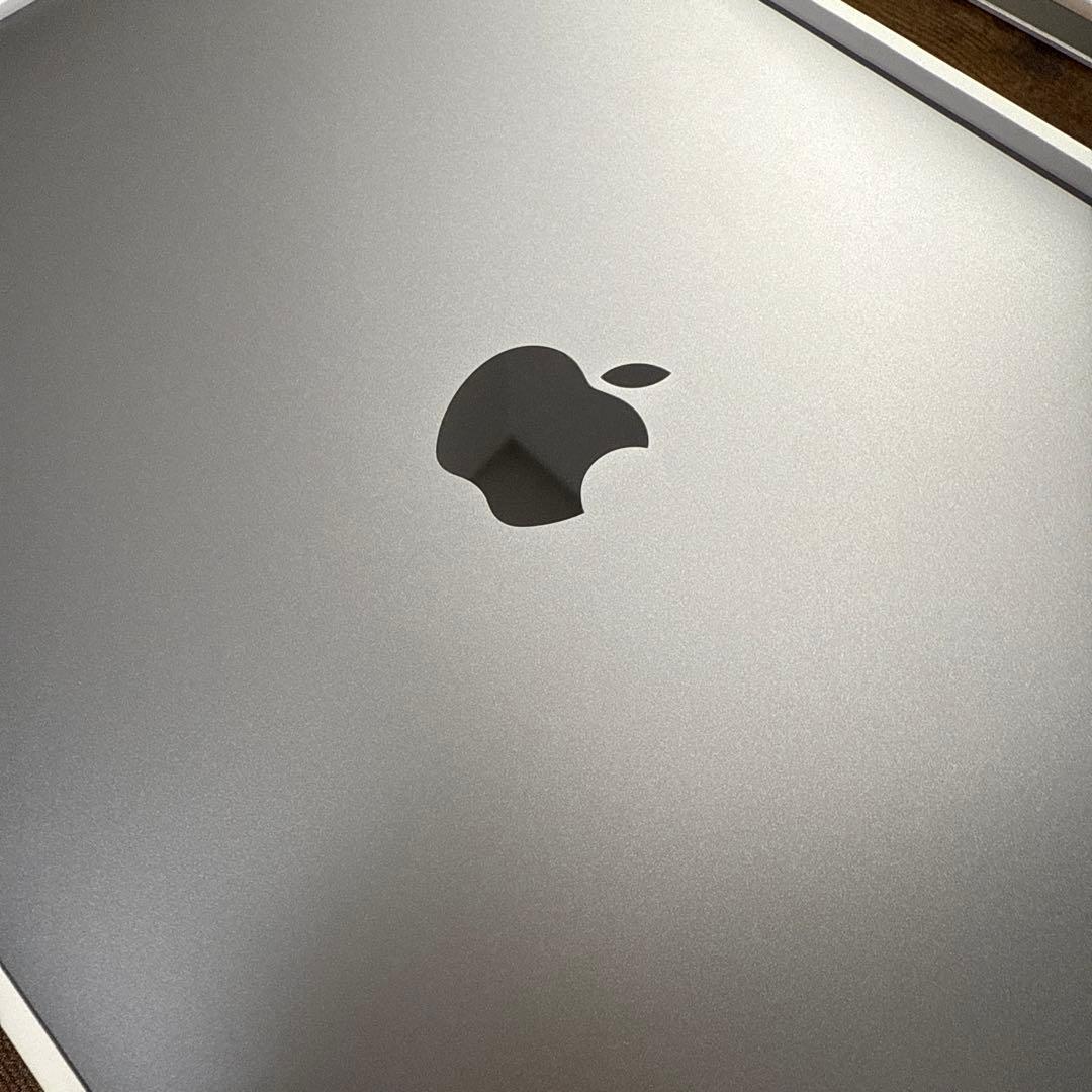 MacBook本体 MacBook Air M1 2020 256GB/8GB