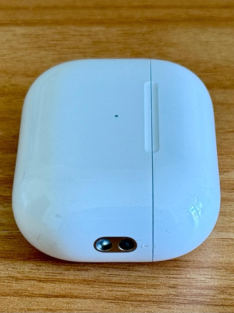 【Apple】AirPods Pro 2(Lightningコネクタ)