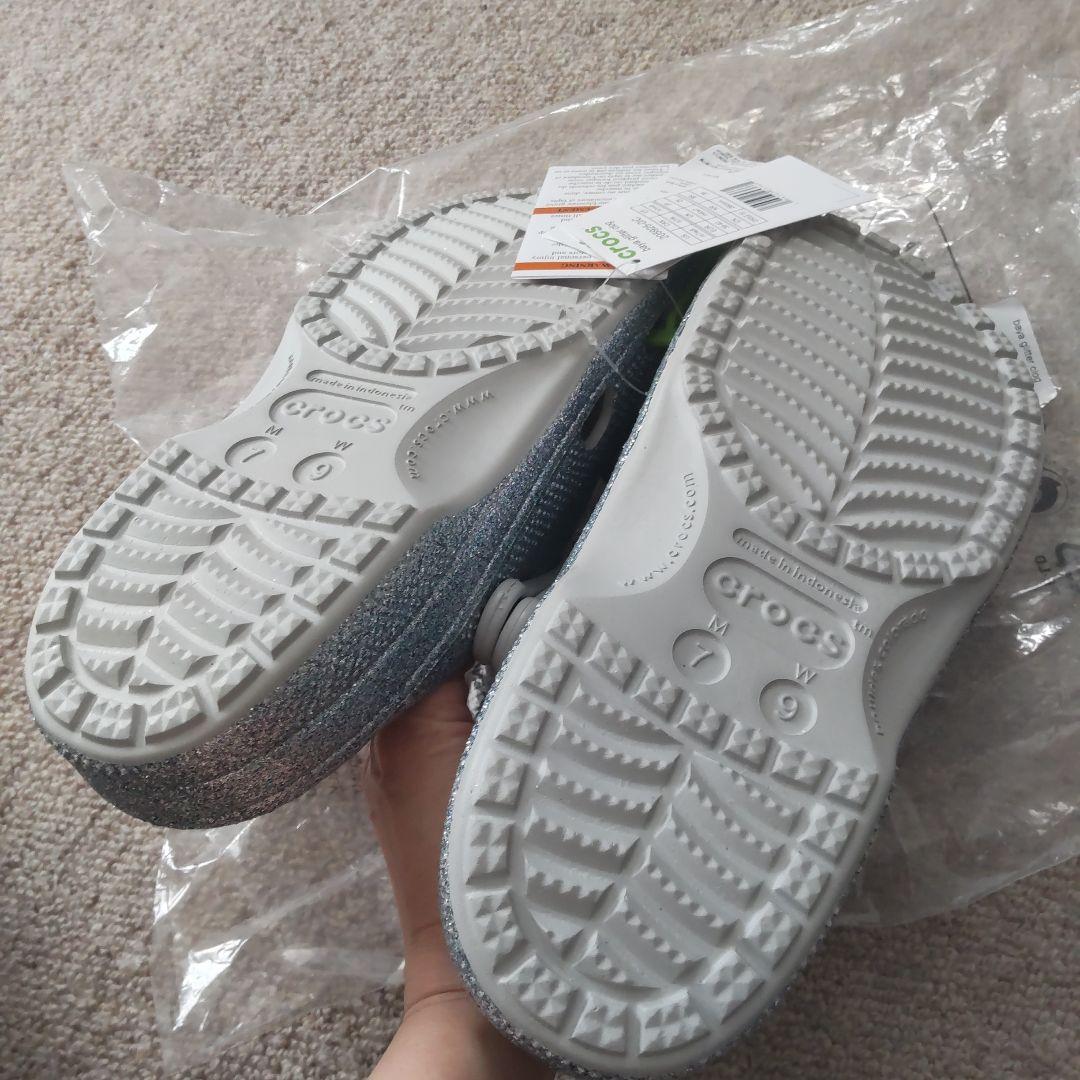 クロックス　サンダル　新品　グリッター　シルバー　25センチ　限定　レア