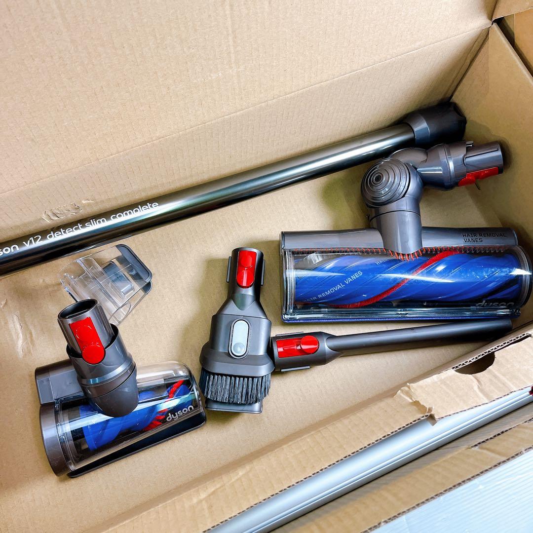 週末価格　Dyson V12 Detect Slim Complete SV30