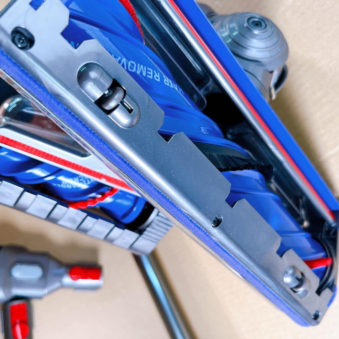 週末価格　Dyson V12 Detect Slim Complete SV30