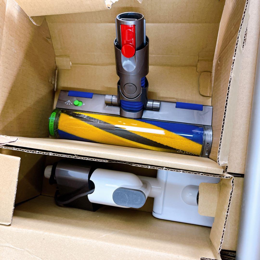 週末価格　Dyson V12 Detect Slim Complete SV30