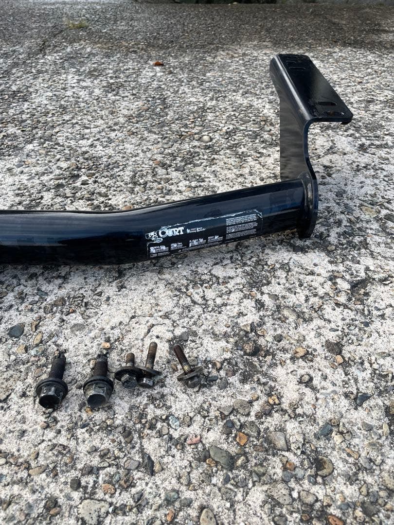 あ*あ様 【CURT 正規品】ヒッチメンバー 2インチ角 13445 プラド 1