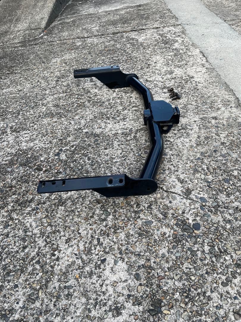 あ*あ様 【CURT 正規品】ヒッチメンバー 2インチ角 13445 プラド 1