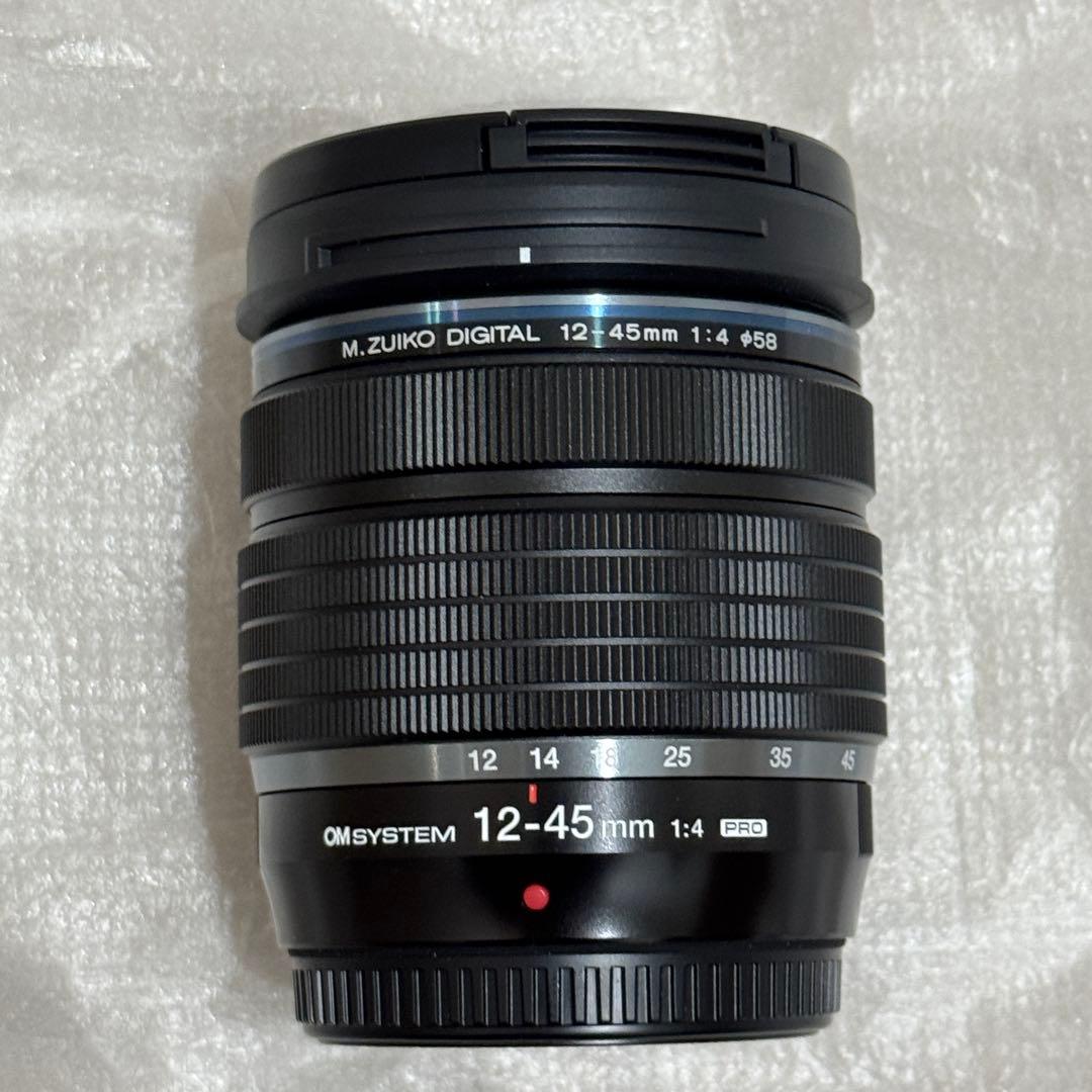 新品未使用　OMシステム　12-45mm F4.0 PRO
