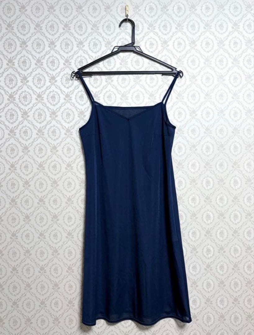 シビラ ウエストリボン花柄刺繍ワンピース ネイビー×ブルー×グリーン ホコモモラ