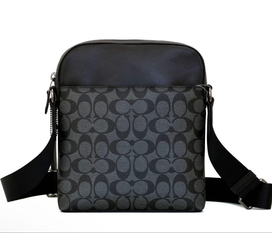 COACH ブラック ショルダーバッグ 新品未使用