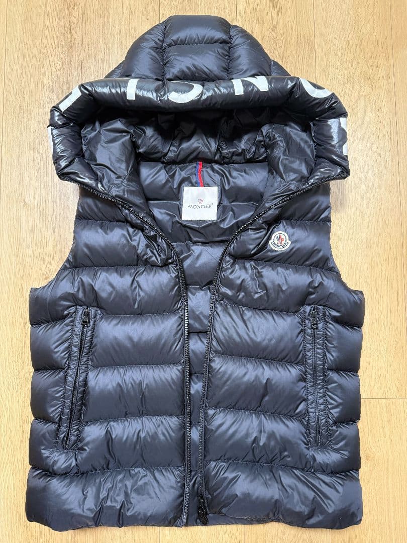 MONCLER モンクレール MONTREUIL ダウンベスト 4 ブラック