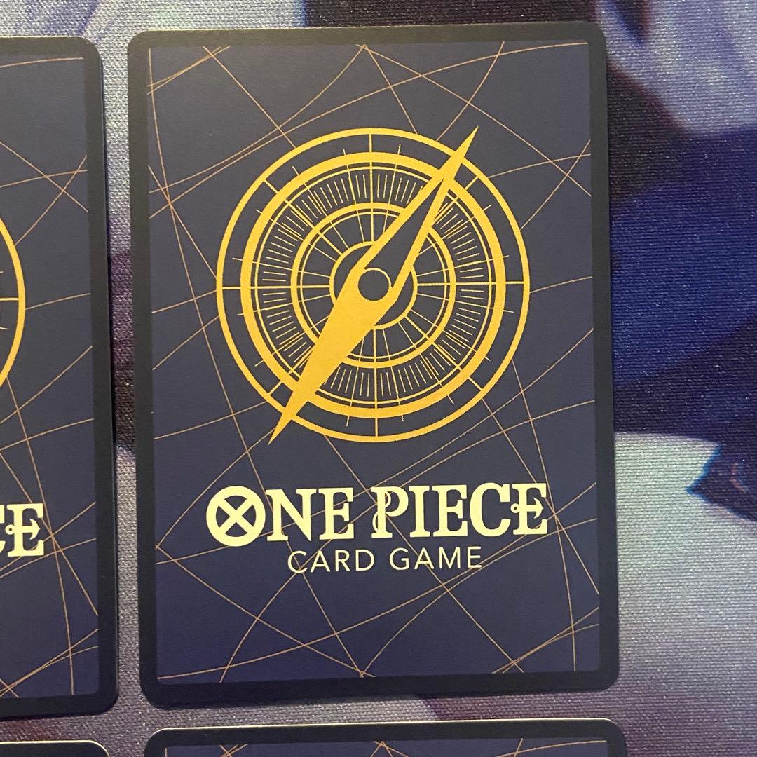 クイーン　フラッグシップバトル　プロモ　4枚　ワンピースカード