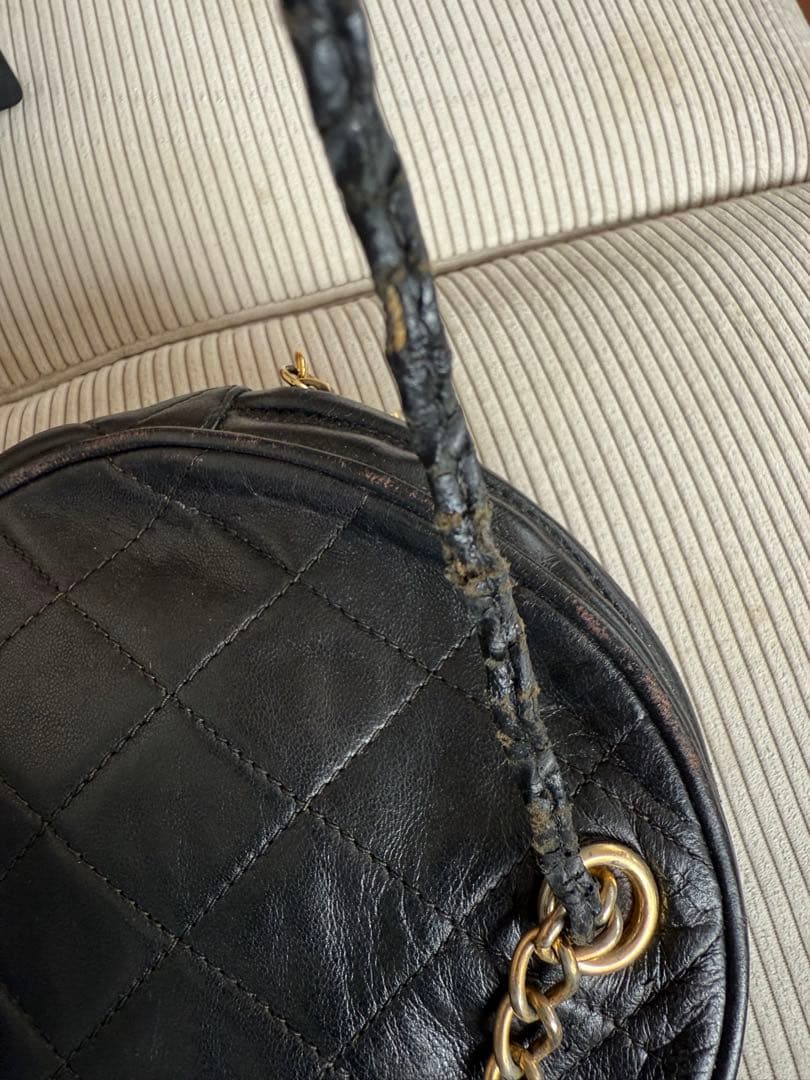 CHANELマトラッセ 黒色