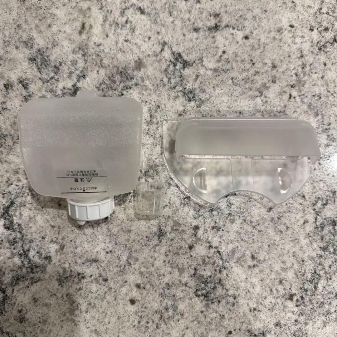 【gumigumi 】YA-MAN LEDスチーム美顔器 フォトスチーマー