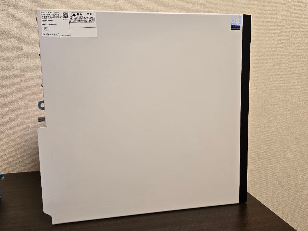 Windowsデスクトップ FUJITSU ESPRIMO D588/BX (FMVD4300FP)