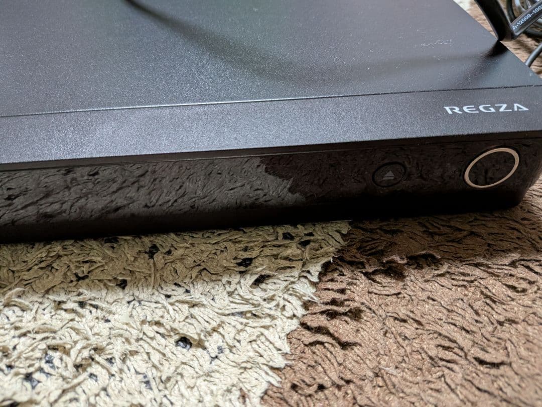 即購入⭕ REGZA DBR-T2010 ブルーレイレコーダー 本体とリモコン