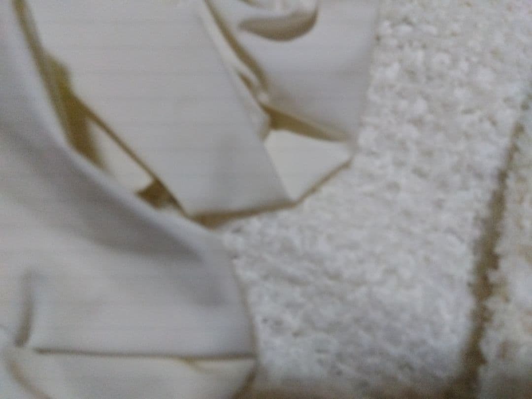 新品 CADUNE　裾バルーンブラウス