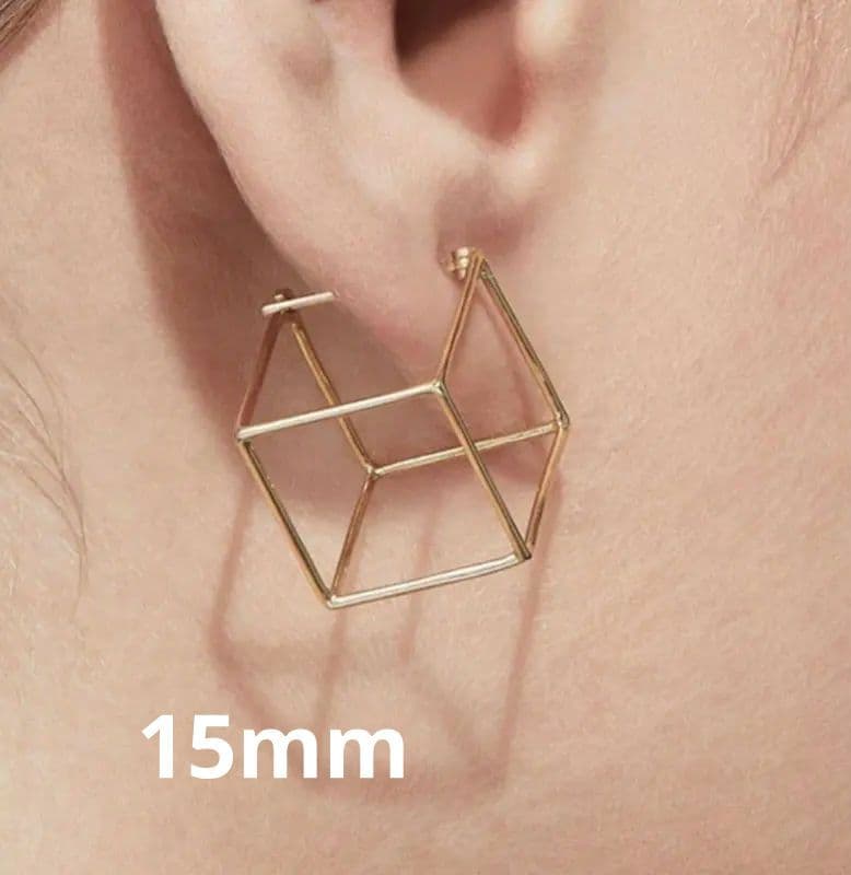 SHIHARA シハラ スクエア 15 mm ピアス K18