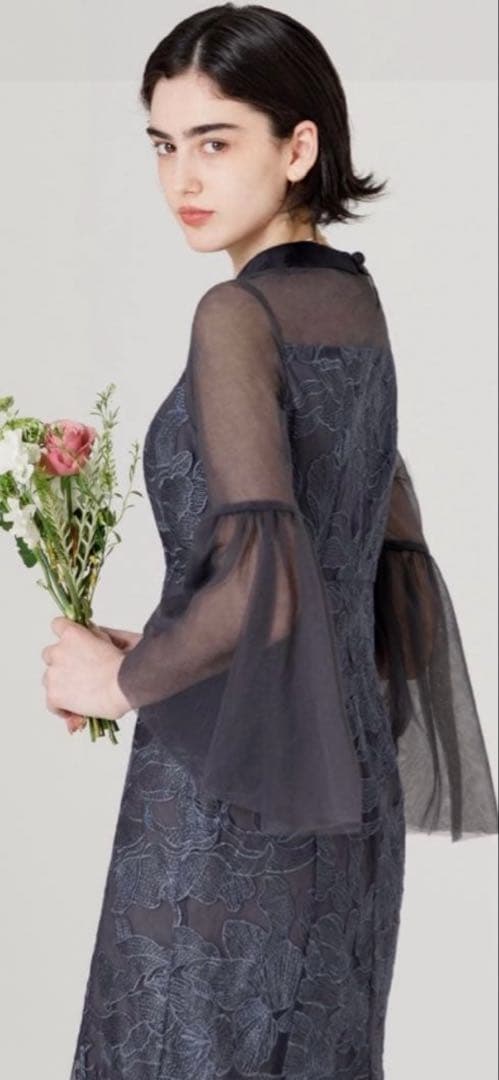 【LEJA】異素材シアー刺繍レース透け感プリーツスリーブマーメイドワンピース