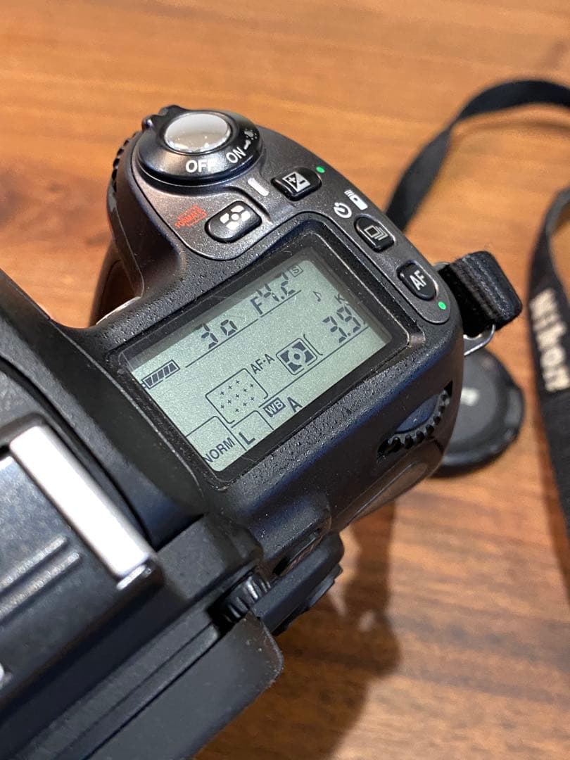 り*ん様 Nikon D80 デジタル一眼　ニッコール　35-70 CCDセンサ