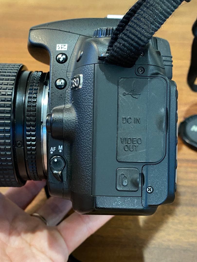 り*ん様 Nikon D80 デジタル一眼　ニッコール　35-70 CCDセンサ