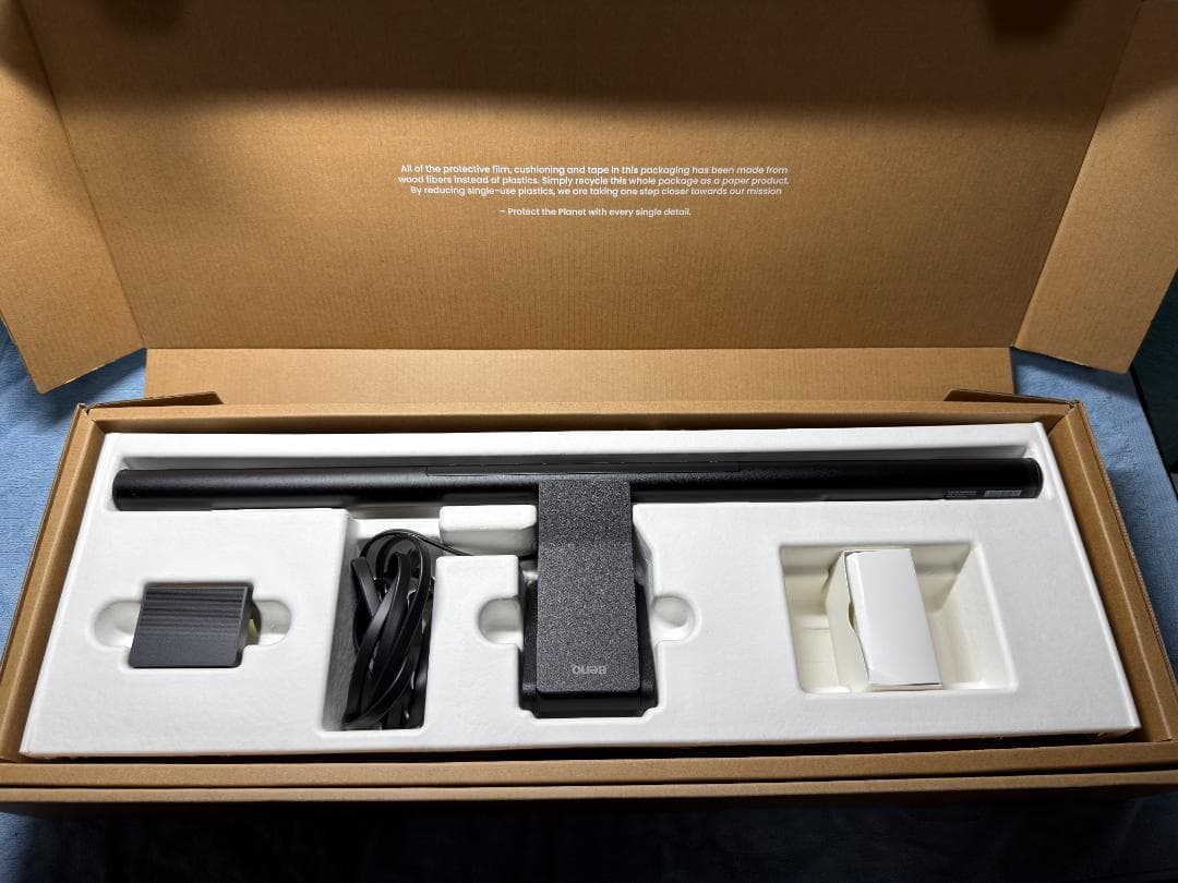 j*中様 BenQ ScreenBar Pro モニターライト(Black)