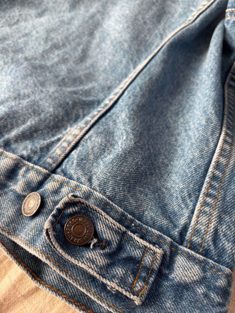 Levi's 70506 デニムジャケット サイズ42 usa製　ボタン裏52