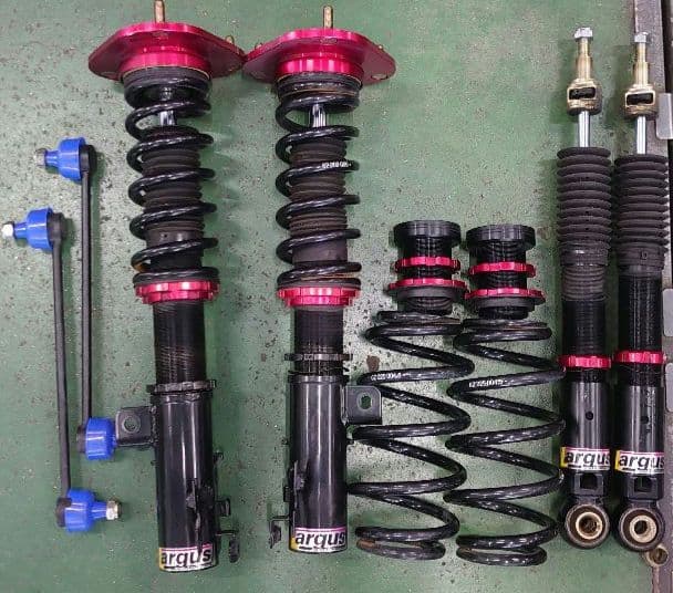 カローラツーリング　車高調　ラルグス　50プリウス