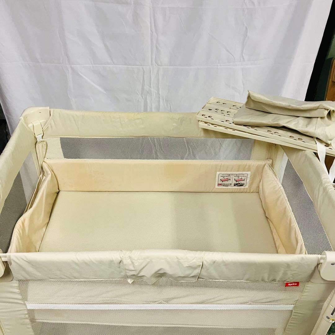 11r42 Aprica アップリカ ココネルエアープラス ベビーベッド