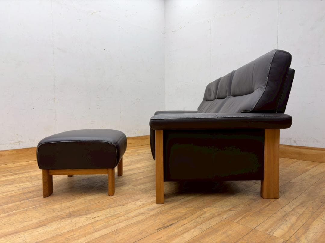 T7710☆展示品☆karimoku☆カリモク☆本革3人掛けソファ＆オットマン
