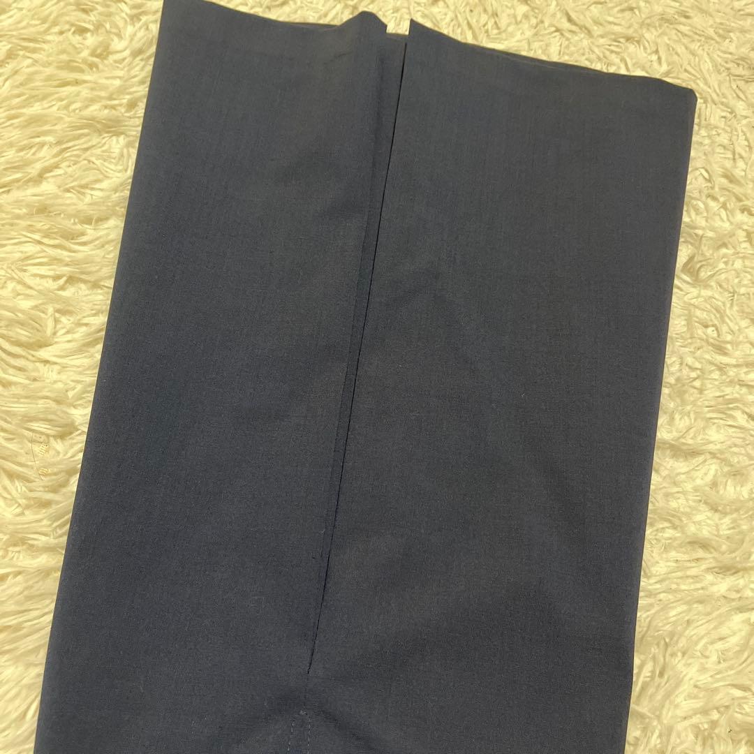 ネイビー ビジネススーツ ニューヨーカー　ノーカラースーツ