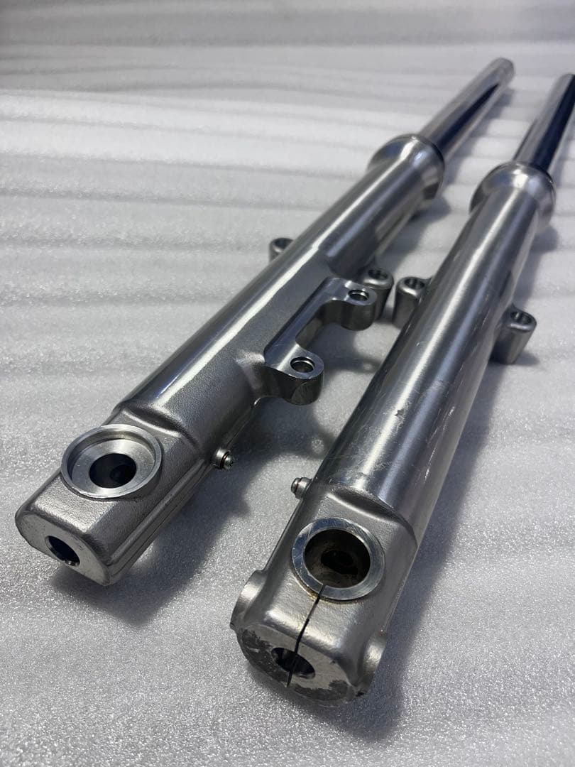 ハーレー　チョッパー　ダイナ　フロントフォーク　39ミリ スポーツスター