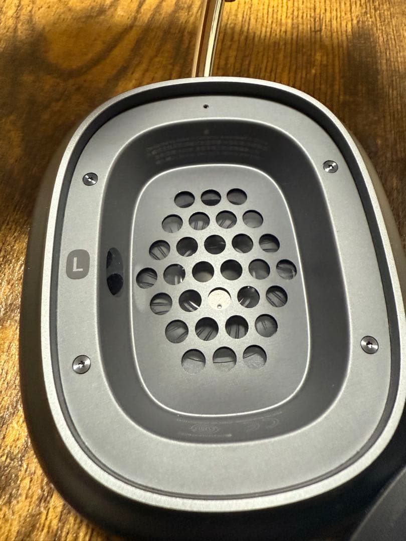 AirPods max ブラック