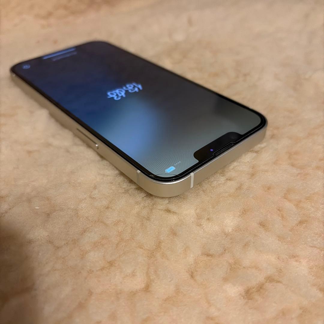 Apple iPhone 14 128GB 白　MPUQ3J/A