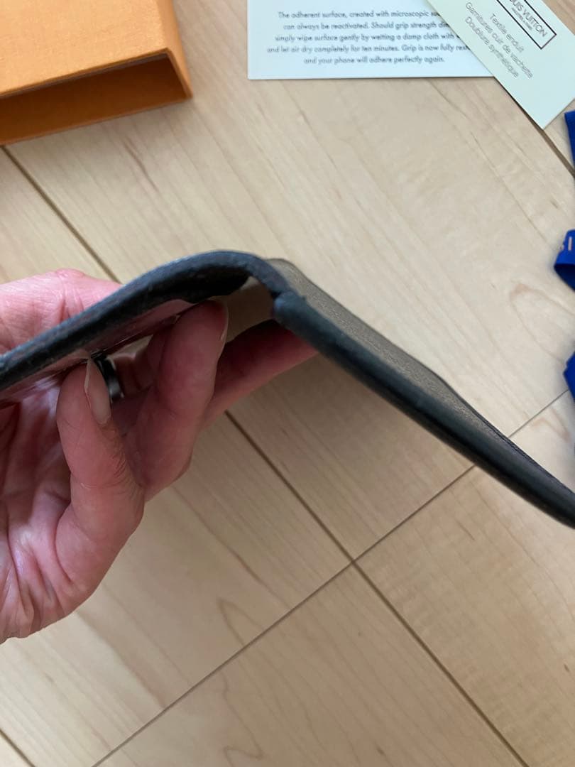 LOUIS VUITTON ルイヴィトン iPhone 手帳 正規品