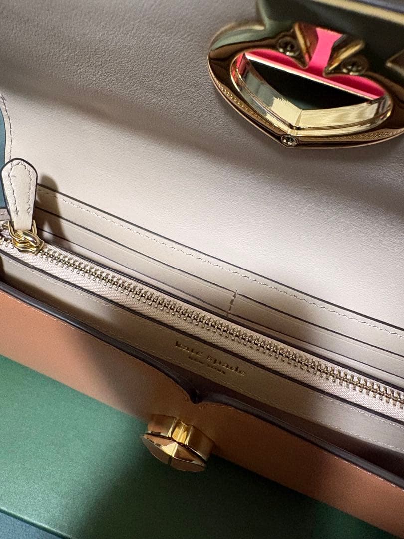 新品　ケイトスペード　長財布　ピンク