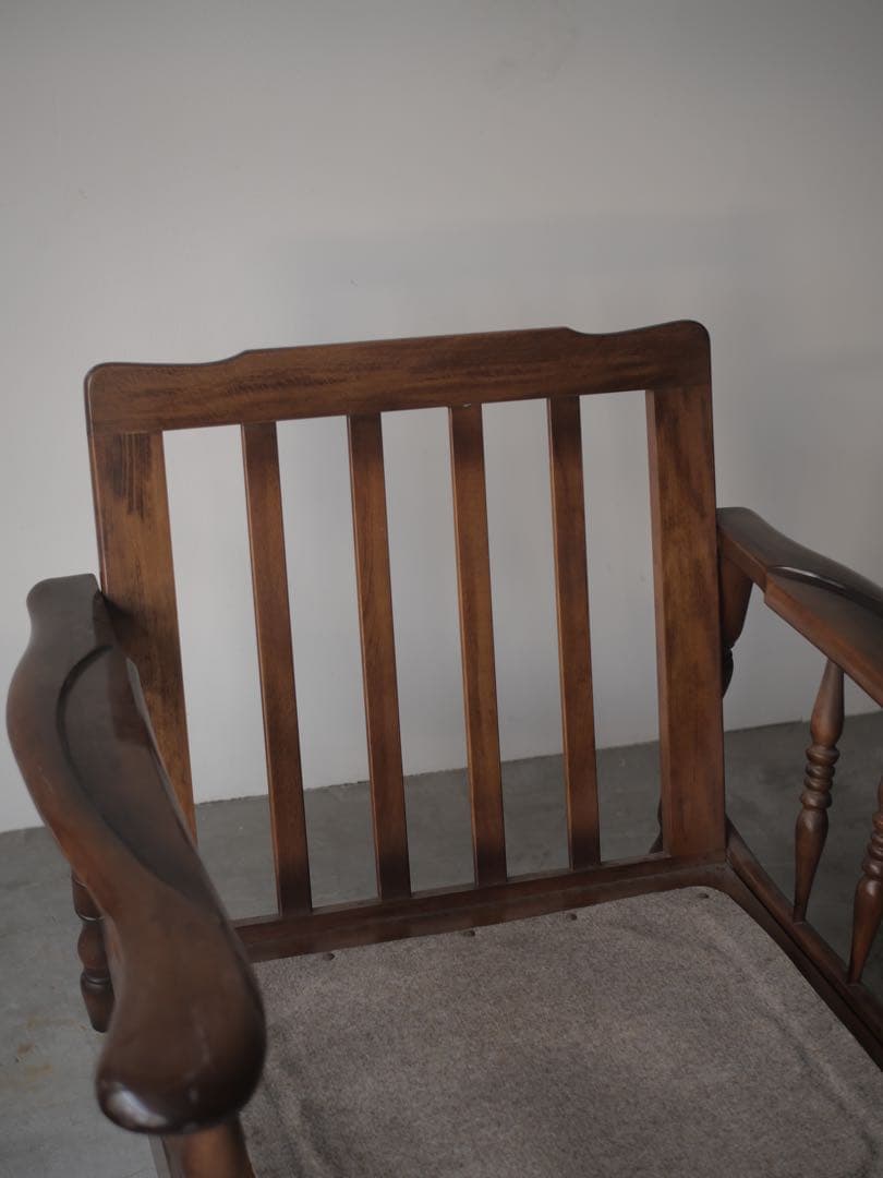 ①カリモク　ソファ　椅子　チェア　現状　古家具　古道具　アンティーク　昭和レトロ