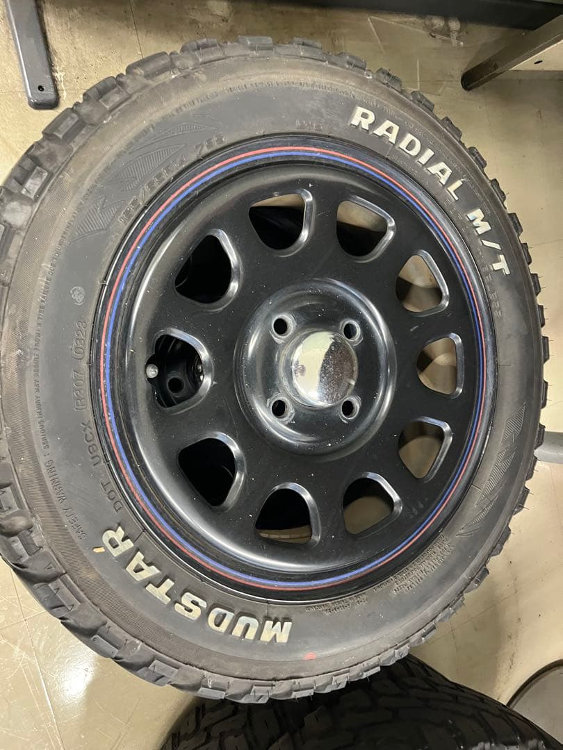 デイトナ14インチ