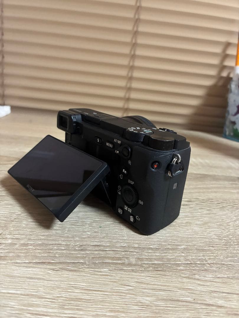 SONY α6400 日本語非対応