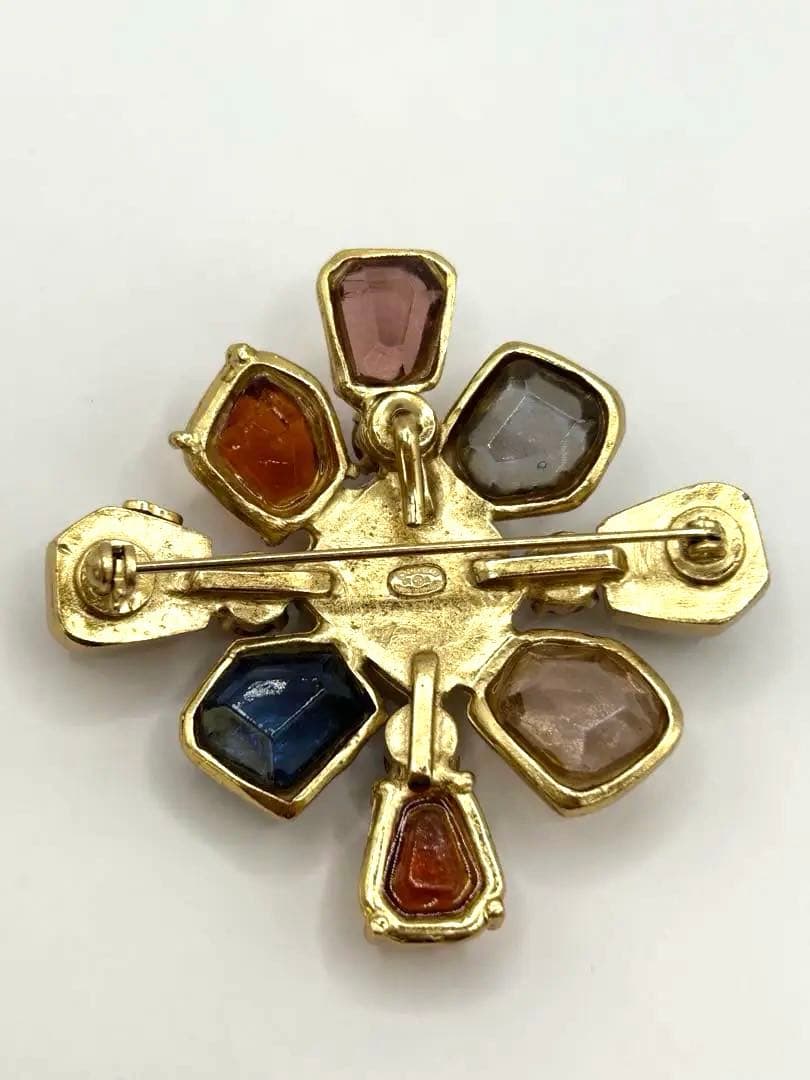 DORA商事公式アカウントCHANEL フラワーブローチ　マルチカラー