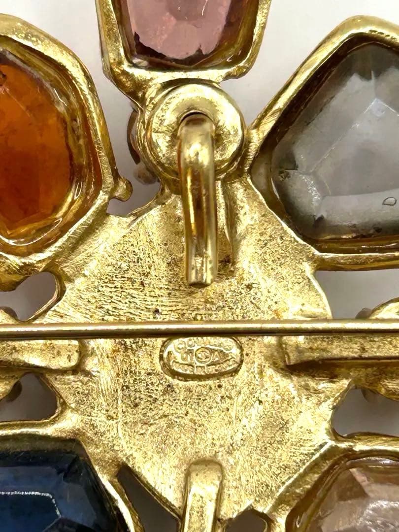 DORA商事公式アカウントCHANEL フラワーブローチ　マルチカラー